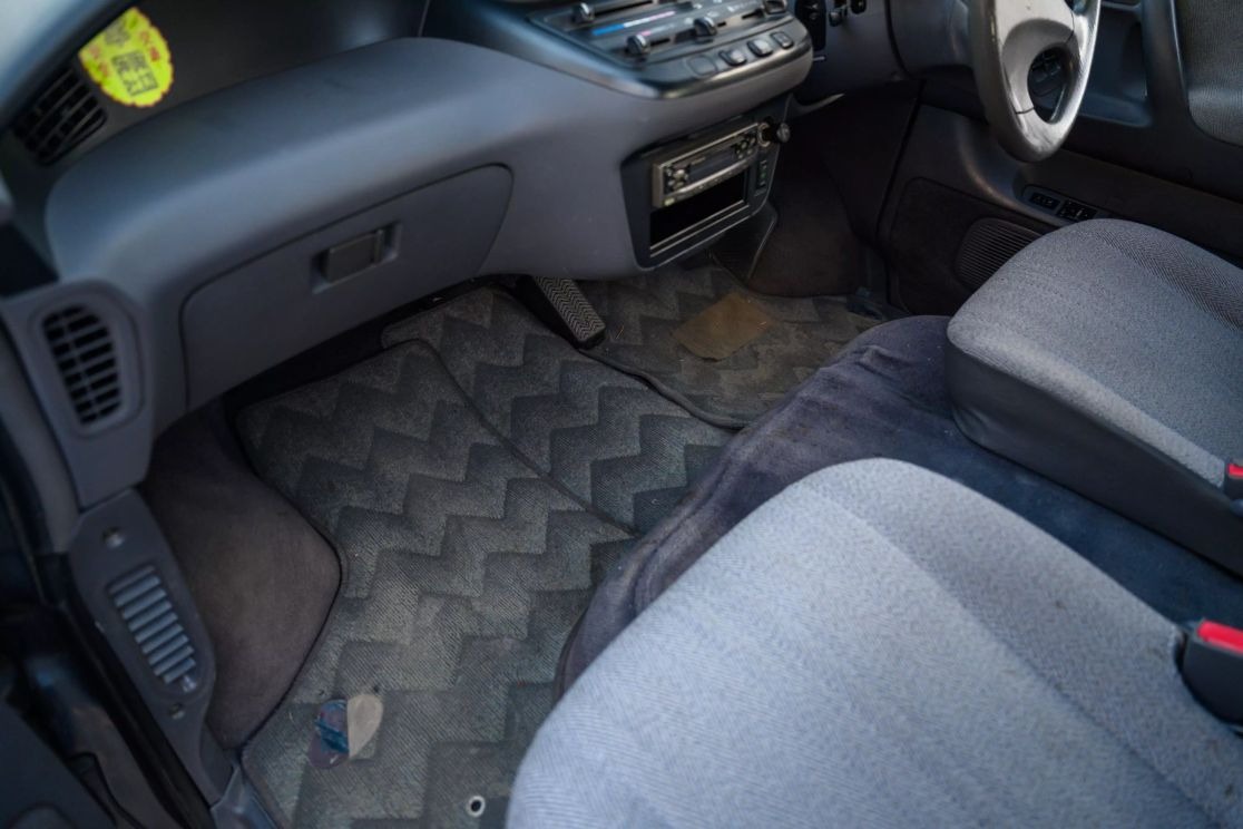 toyota-estima-lucida-for-sale (9)