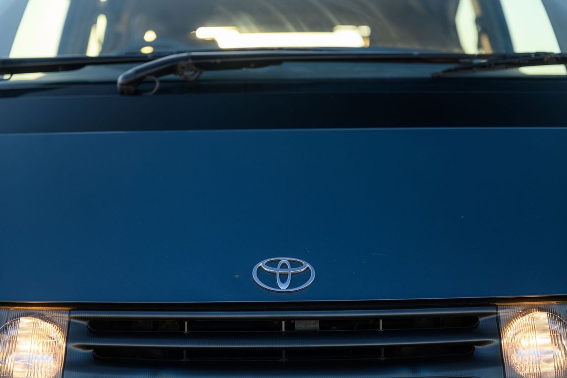toyota-estima-lucida-for-sale (93)