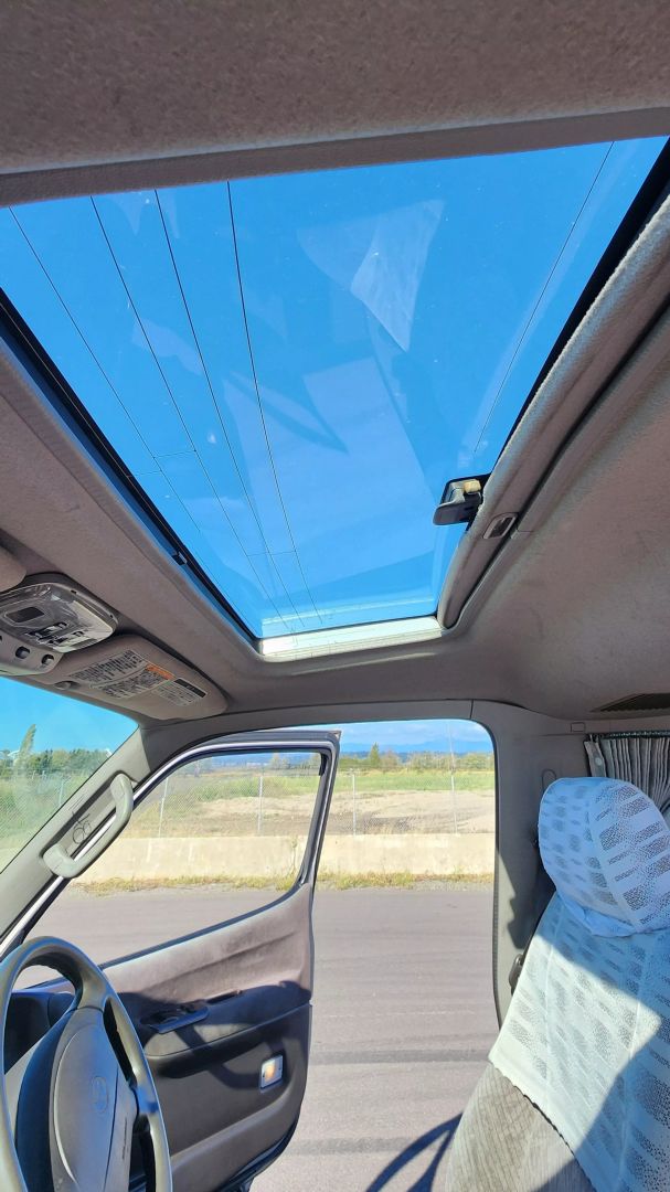 toyota-hiace-wagon-for-sale-33