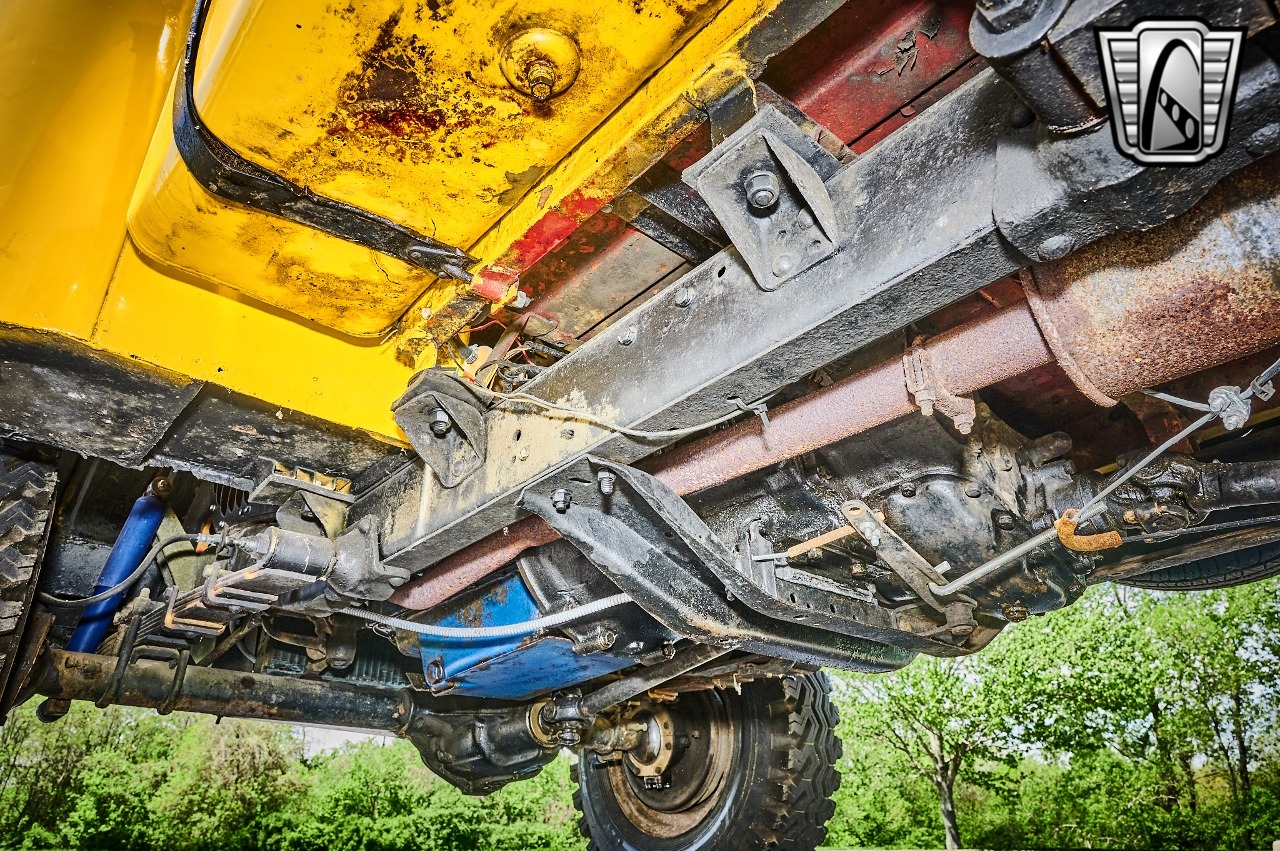 1960-jeep-fc150-tow-truck (10)