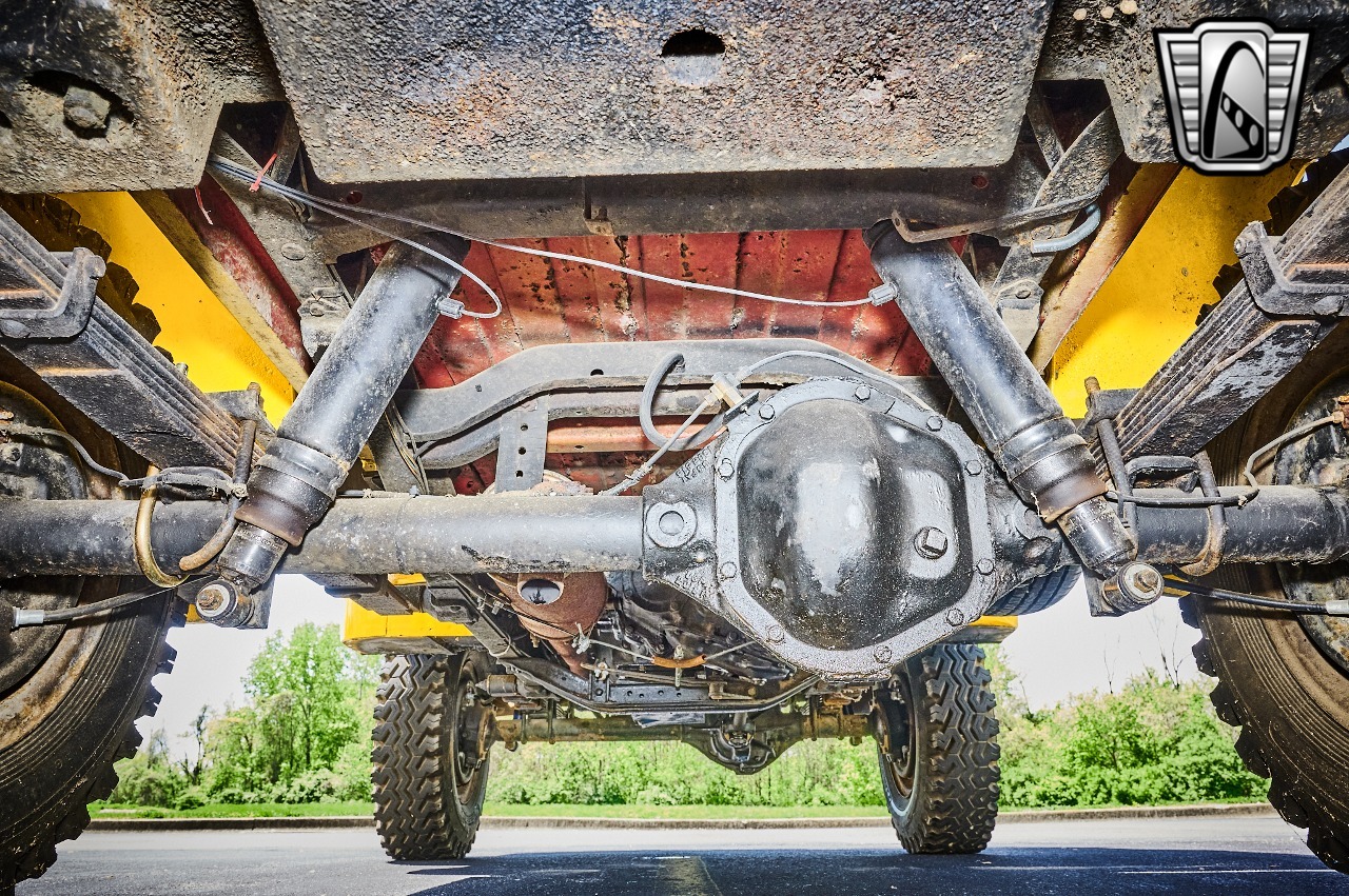 1960-jeep-fc150-tow-truck (11)