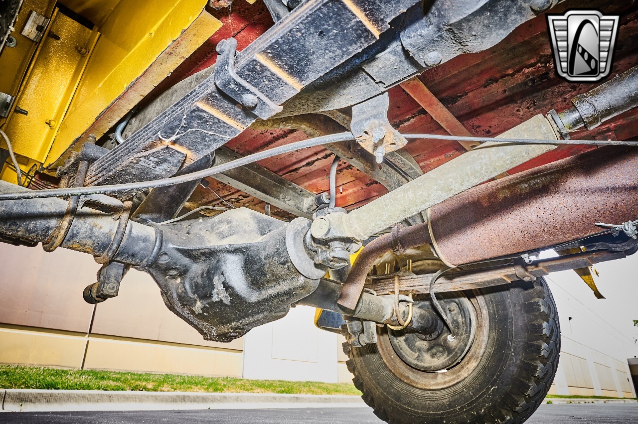 1960-jeep-fc150-tow-truck (4)