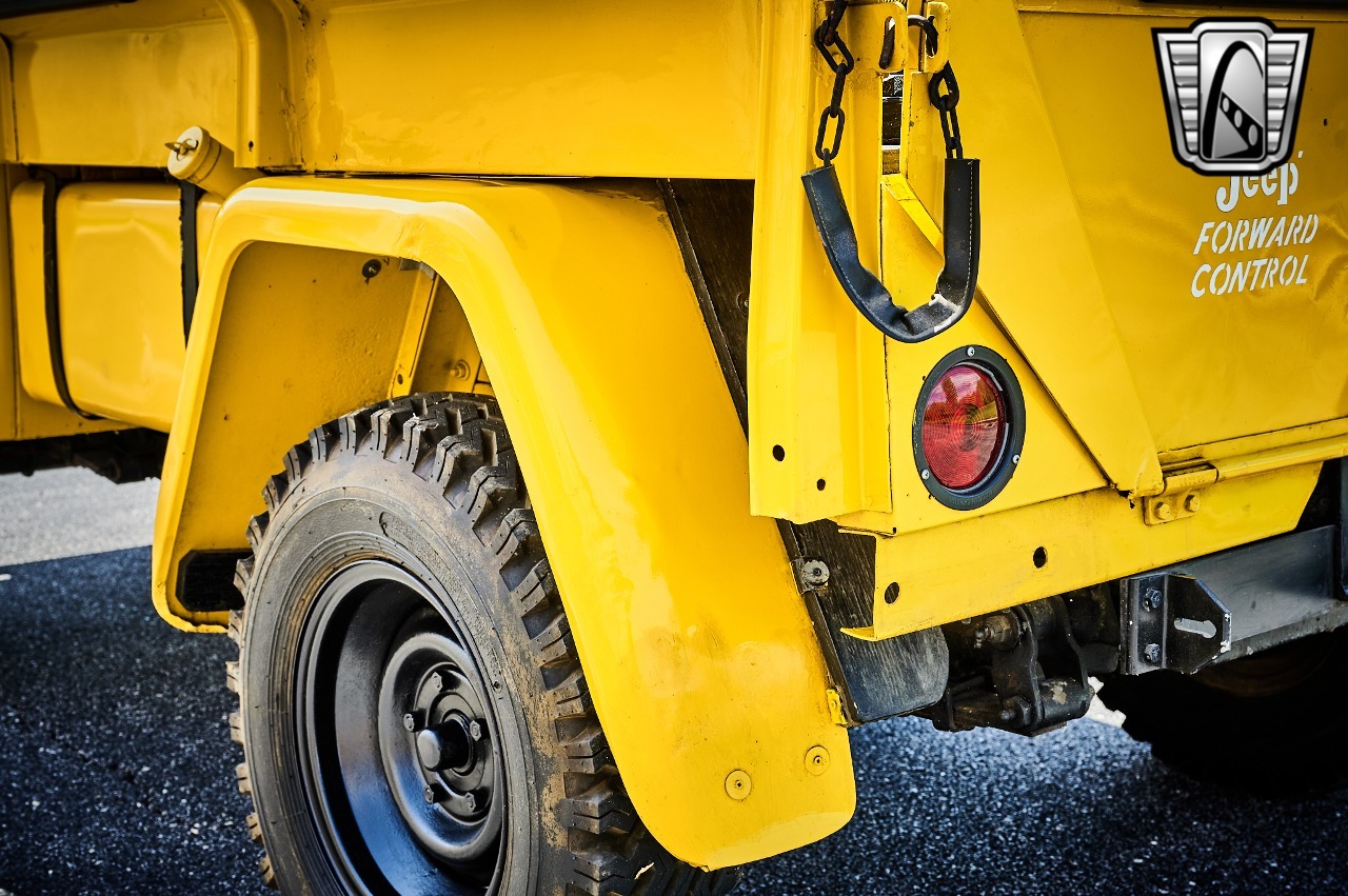 1960-jeep-fc150-tow-truck (68)