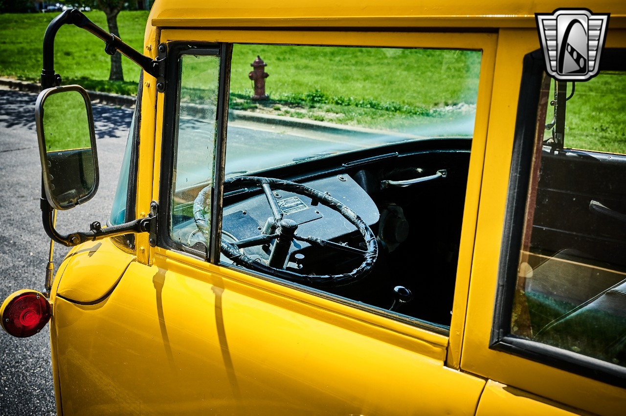 1960-jeep-fc150-tow-truck (76)