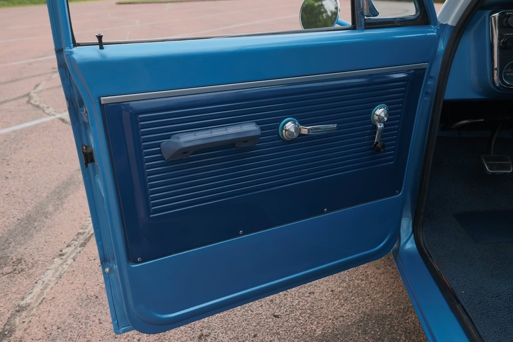 1968-chevy-c10-sioux-falls-sd (37)
