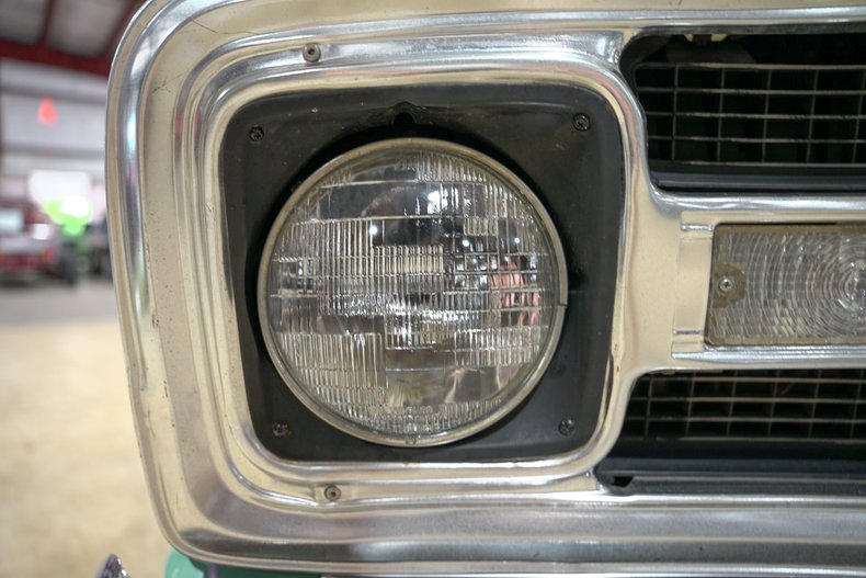 1969-chevrolet-suburban-c-10 (11)