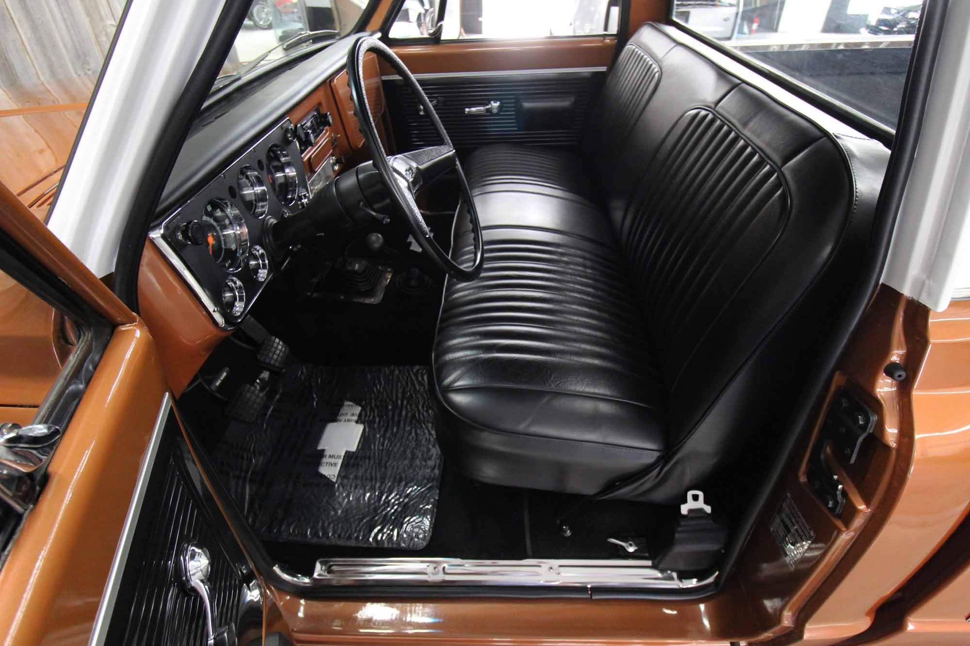 1970-chevrolet-c20-for-sale-bettendorf-ia-26