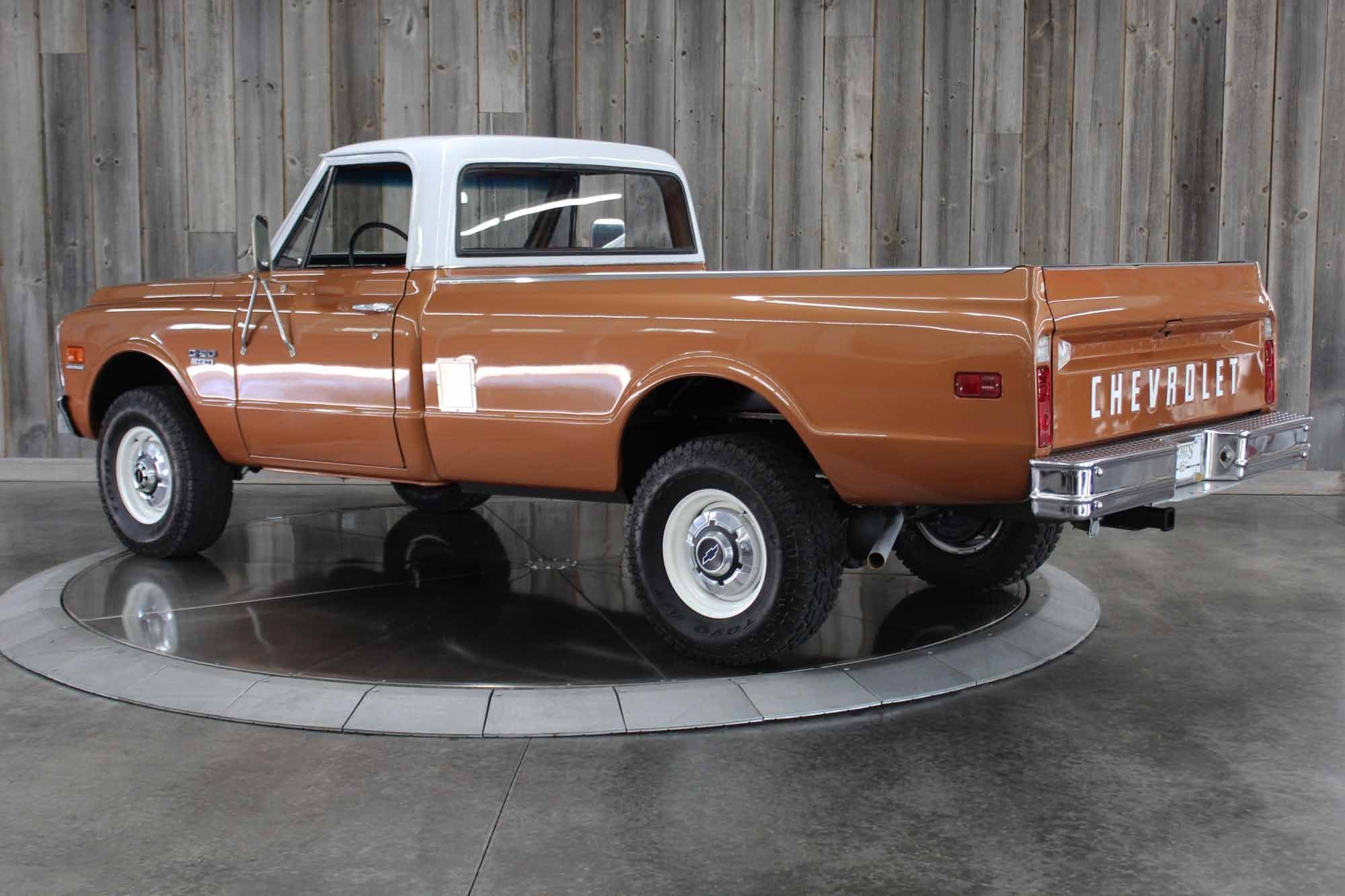 1970-chevrolet-c20-for-sale-bettendorf-ia-3