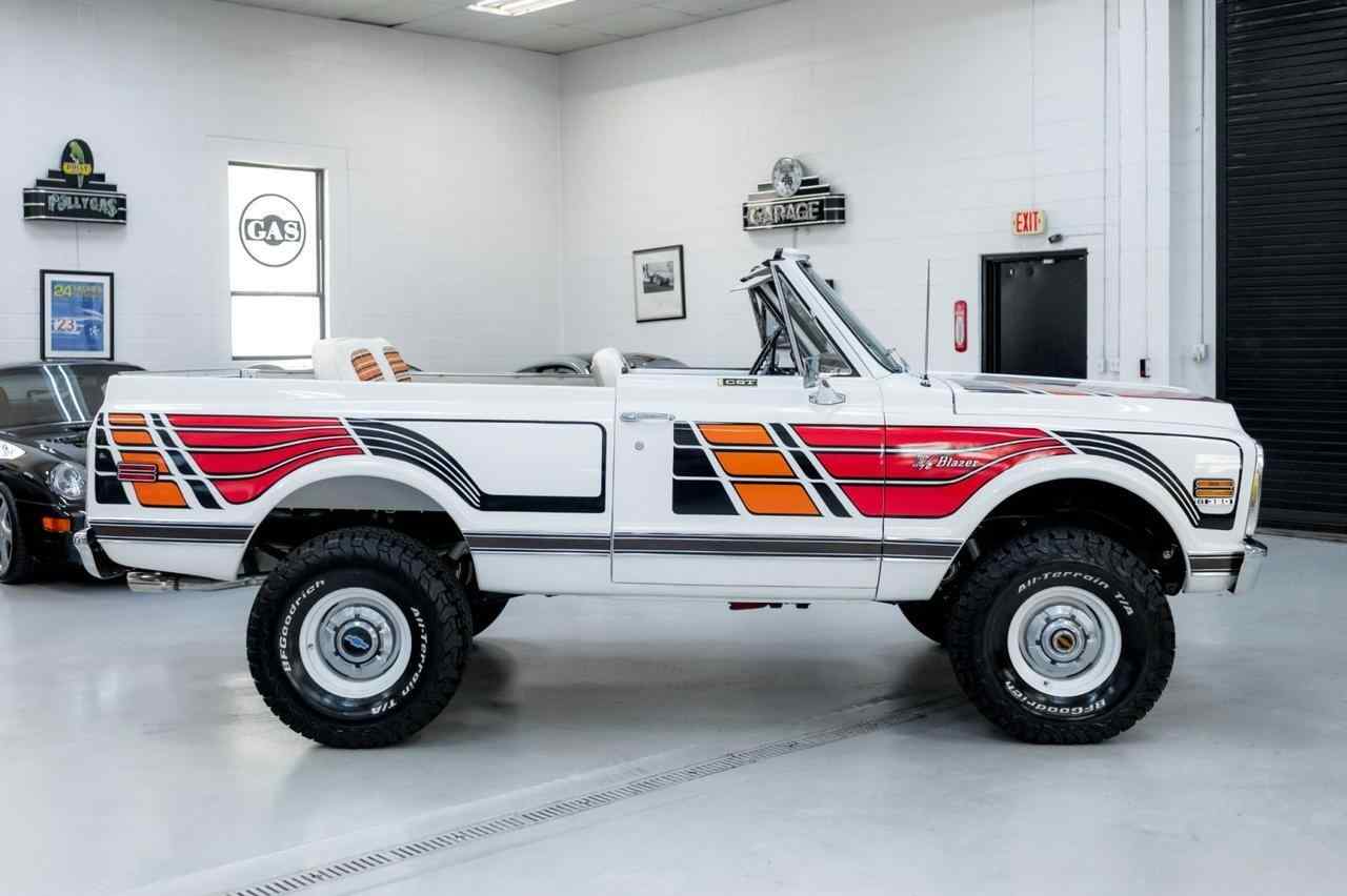 1972-chevrolet-k5-blazer-cst-highlander-for-sale-marietta-ga-11
