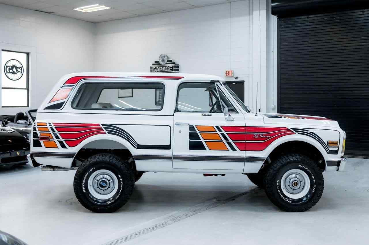 1972-chevrolet-k5-blazer-cst-highlander-for-sale-marietta-ga-2
