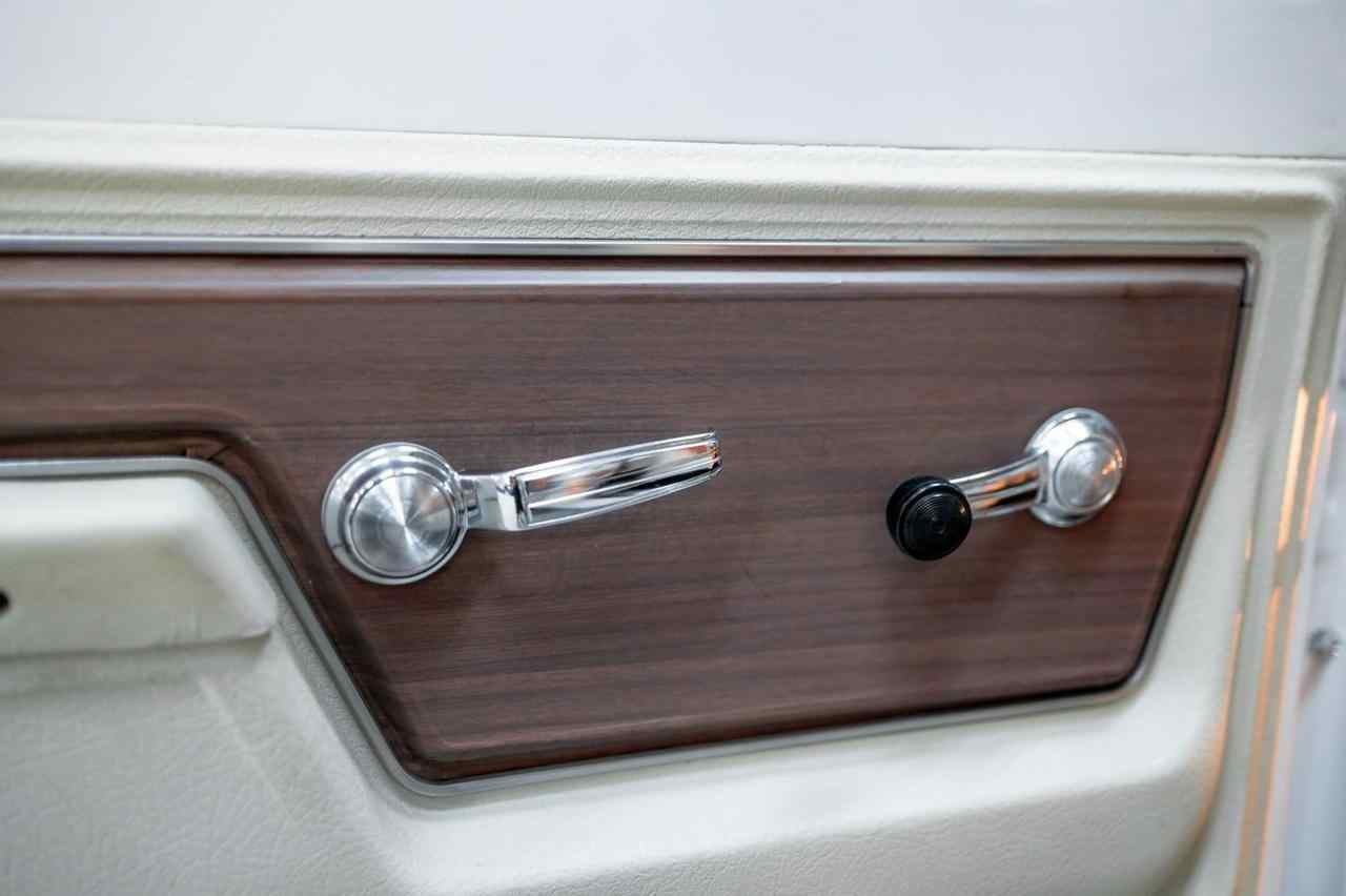 1972-chevrolet-k5-blazer-cst-highlander-for-sale-marietta-ga-51