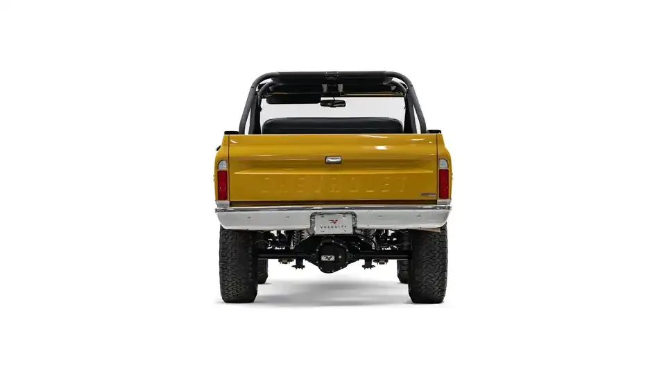1972-chevrolet-k5-blazer-for-sale-velocity-restorations-10