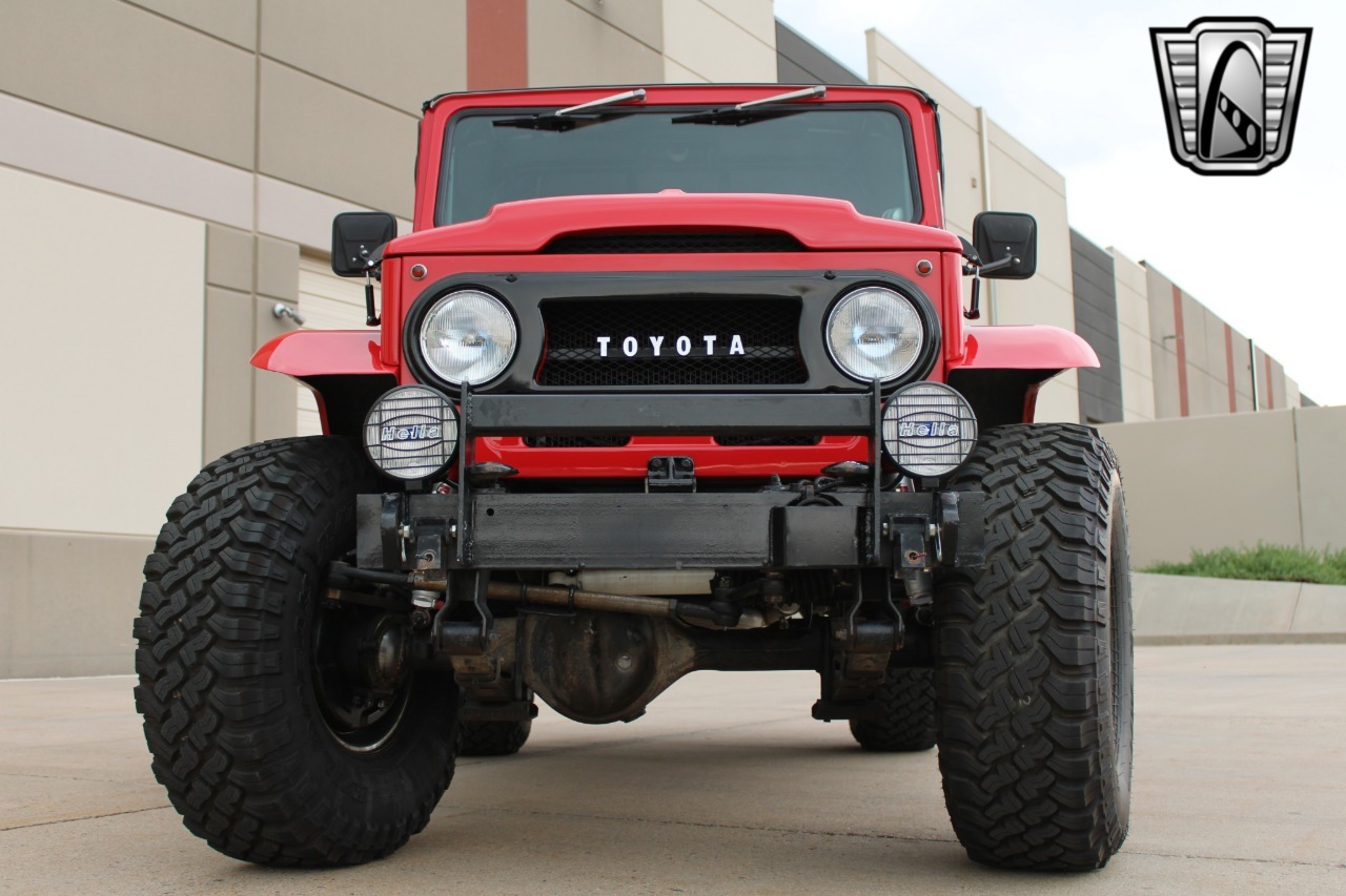 1973-toyota-land-cruiser-fj40 (111)
