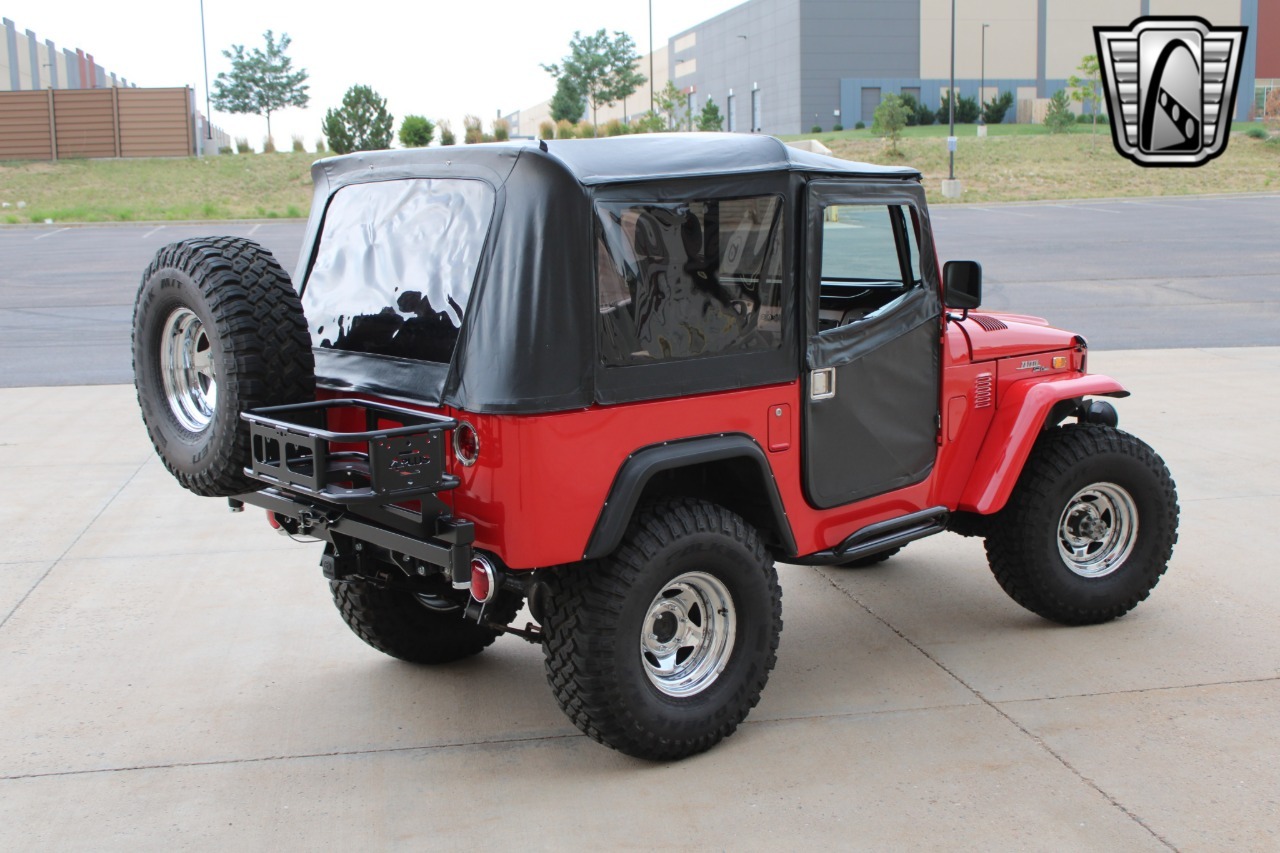 1973-toyota-land-cruiser-fj40 (117)