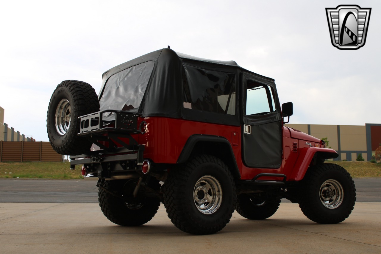 1973-toyota-land-cruiser-fj40 (118)