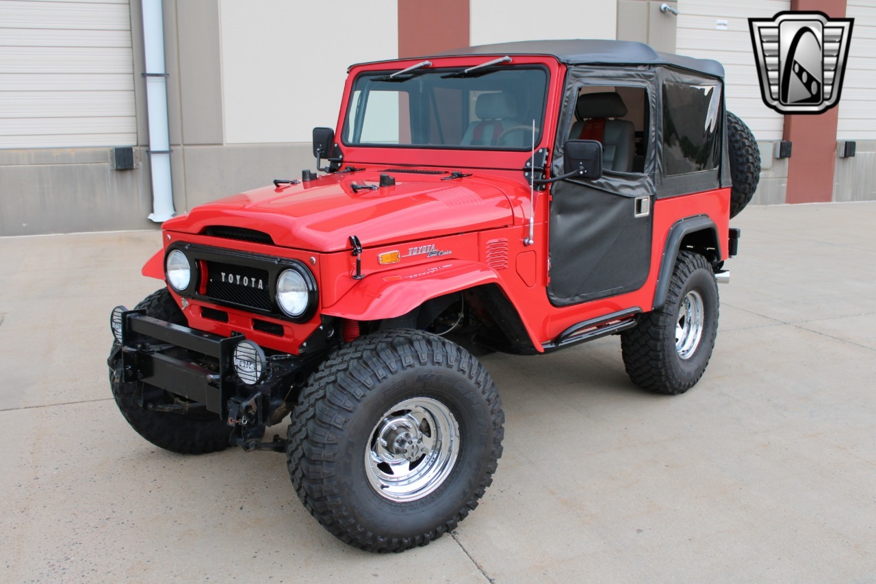 1973-toyota-land-cruiser-fj40 (125)