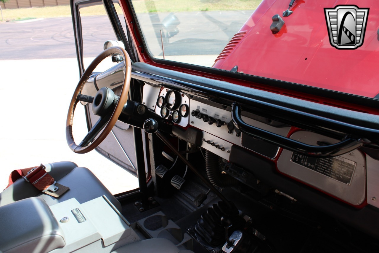 1973-toyota-land-cruiser-fj40 (26)
