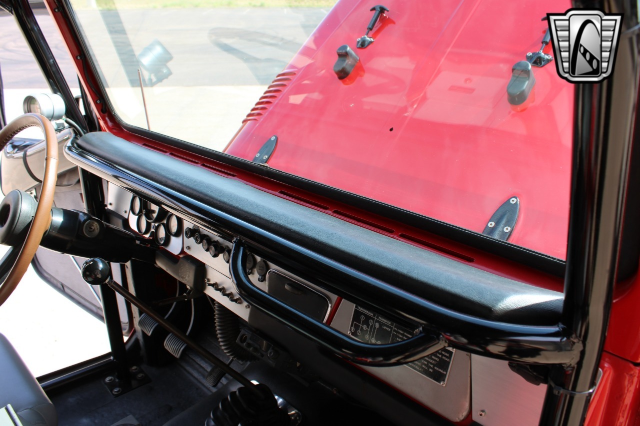 1973-toyota-land-cruiser-fj40 (27)