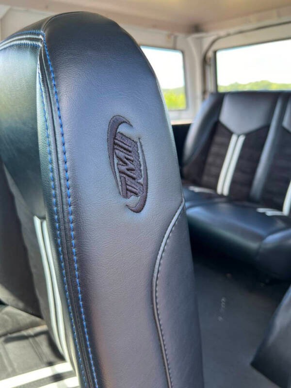 1974-ford-bronco-restored-for-sale (20)