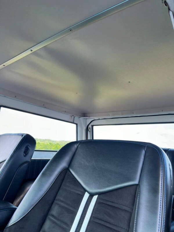 1974-ford-bronco-restored-for-sale (21)