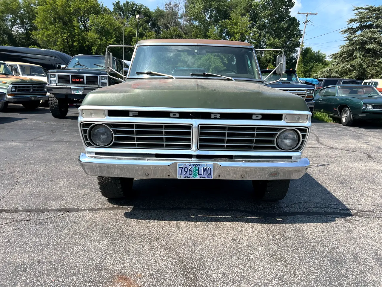 1975-ford-f250-camper-special-for-sale-02