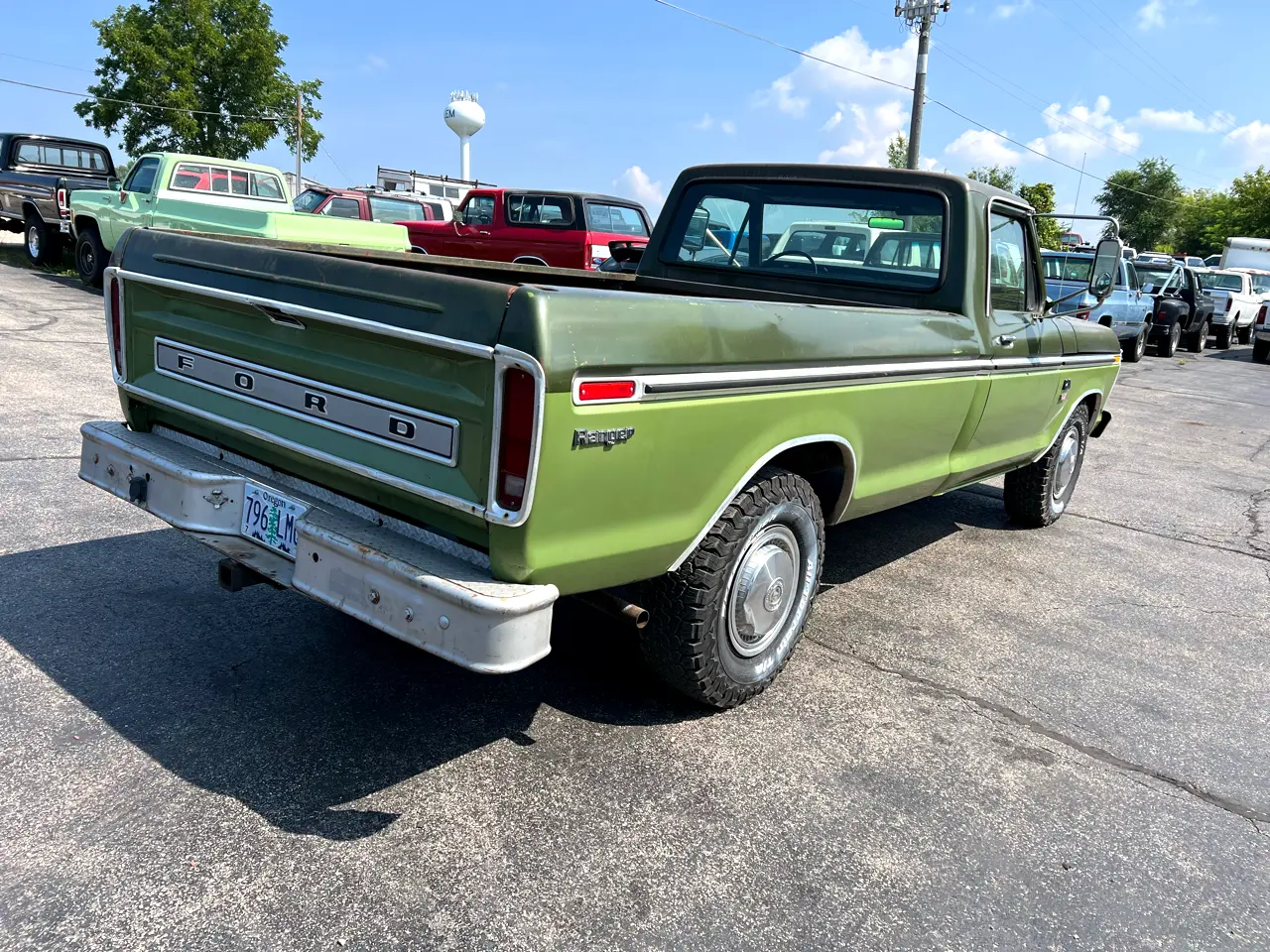 1975-ford-f250-camper-special-for-sale-04