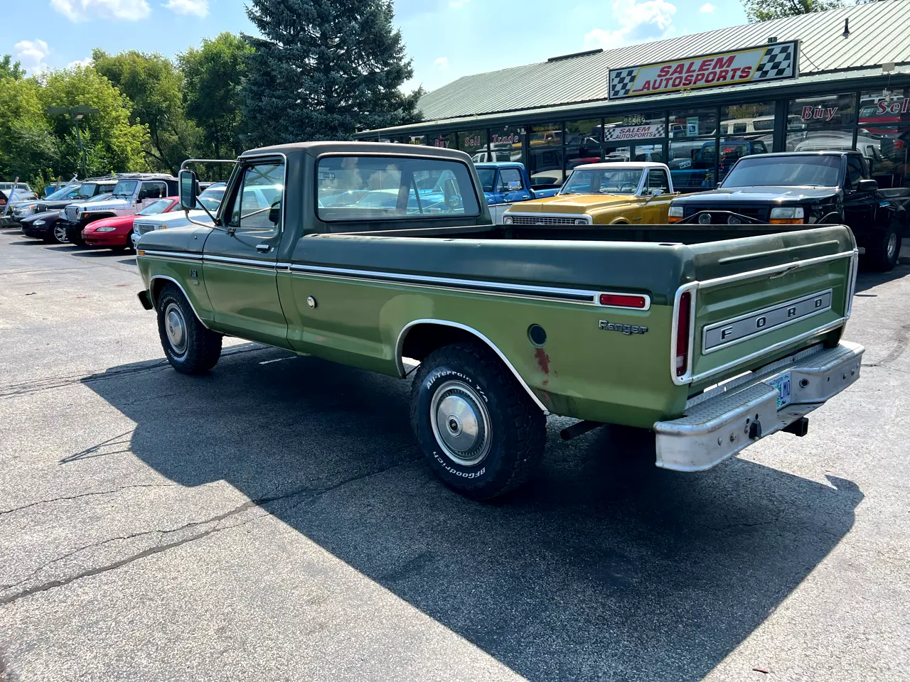 1975-ford-f250-camper-special-for-sale-06