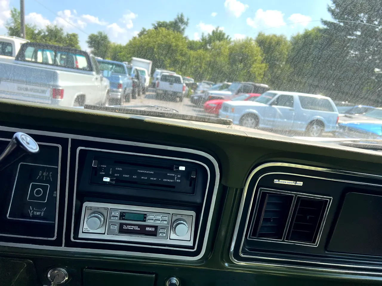 1975-ford-f250-camper-special-for-sale-15