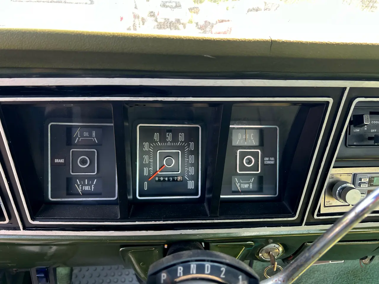 1975-ford-f250-camper-special-for-sale-16