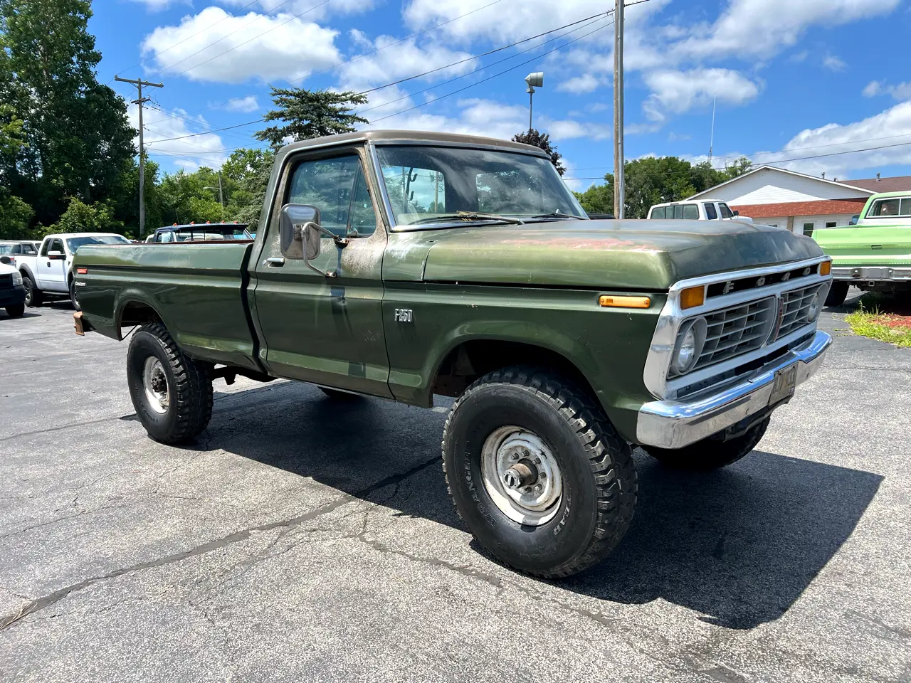 1975-ford-f250-highboy-4x4-for-sale-03
