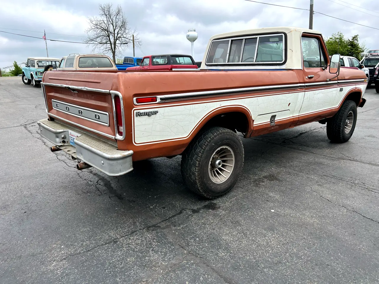 1976-Ford-F150-Ranger-XLT-4WD-for-sale-in-Trevor-WI-04