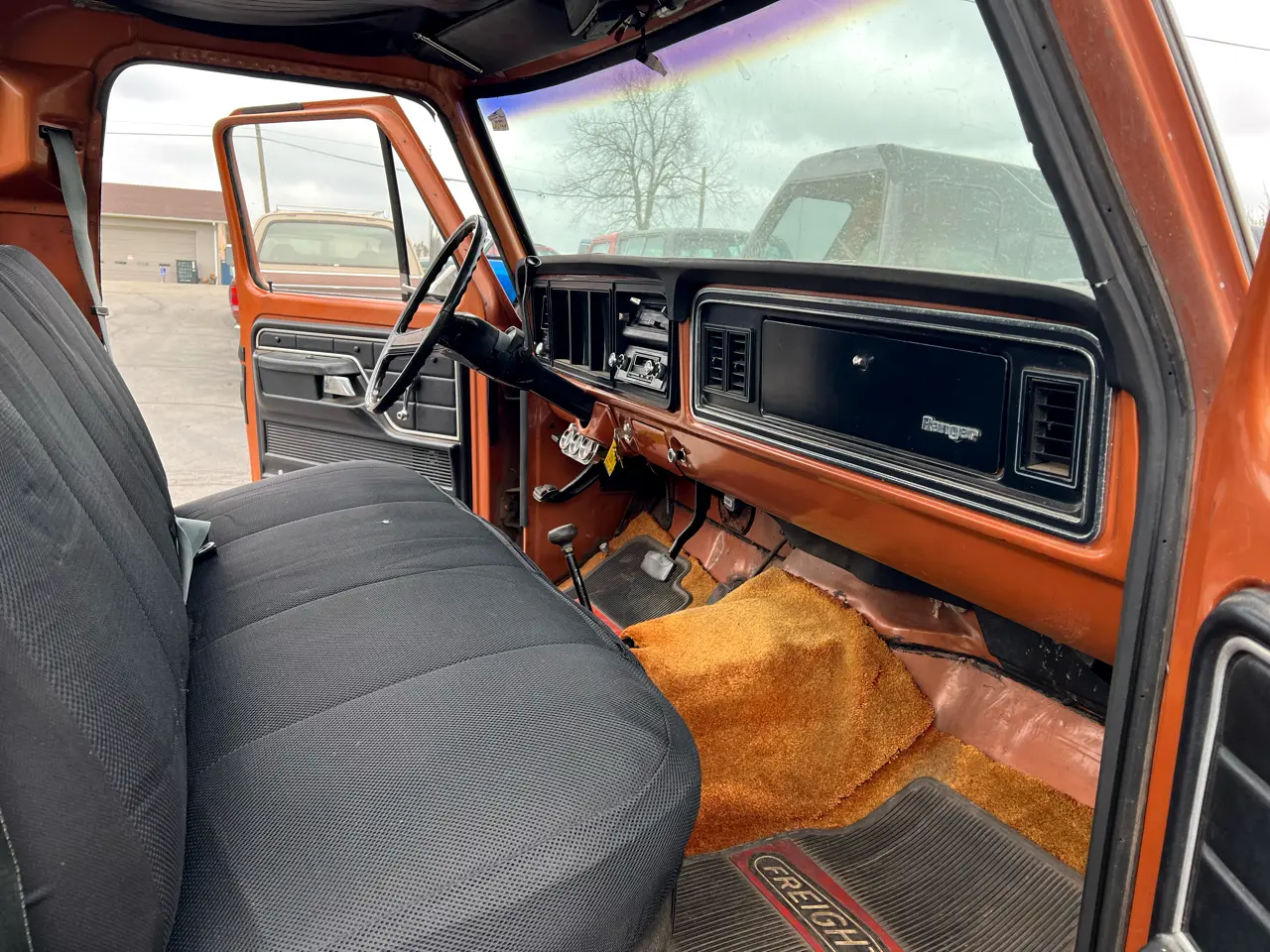 1976-Ford-F150-Ranger-XLT-4WD-for-sale-in-Trevor-WI-10