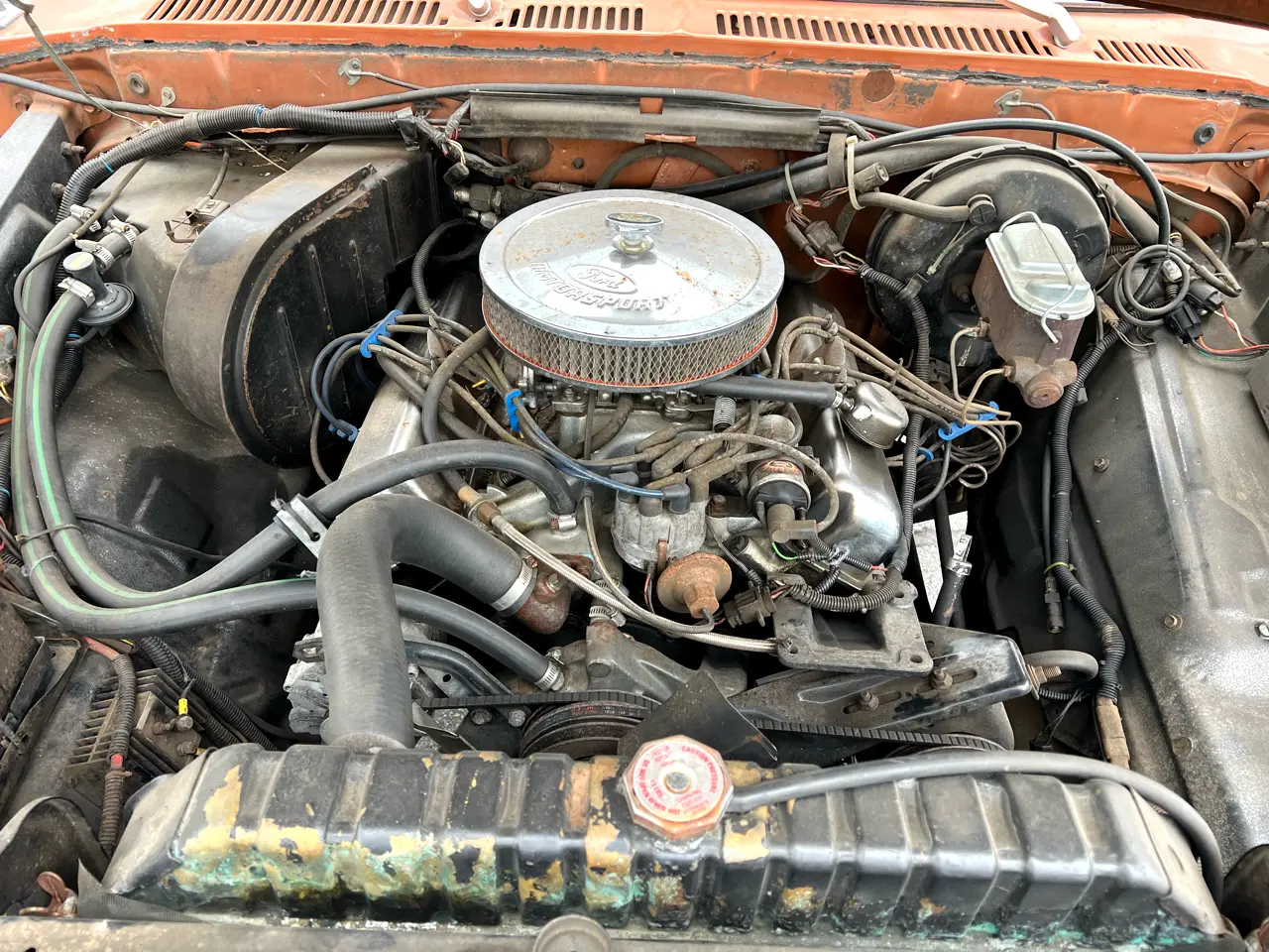 1976-Ford-F150-Ranger-XLT-4WD-for-sale-in-Trevor-WI-12