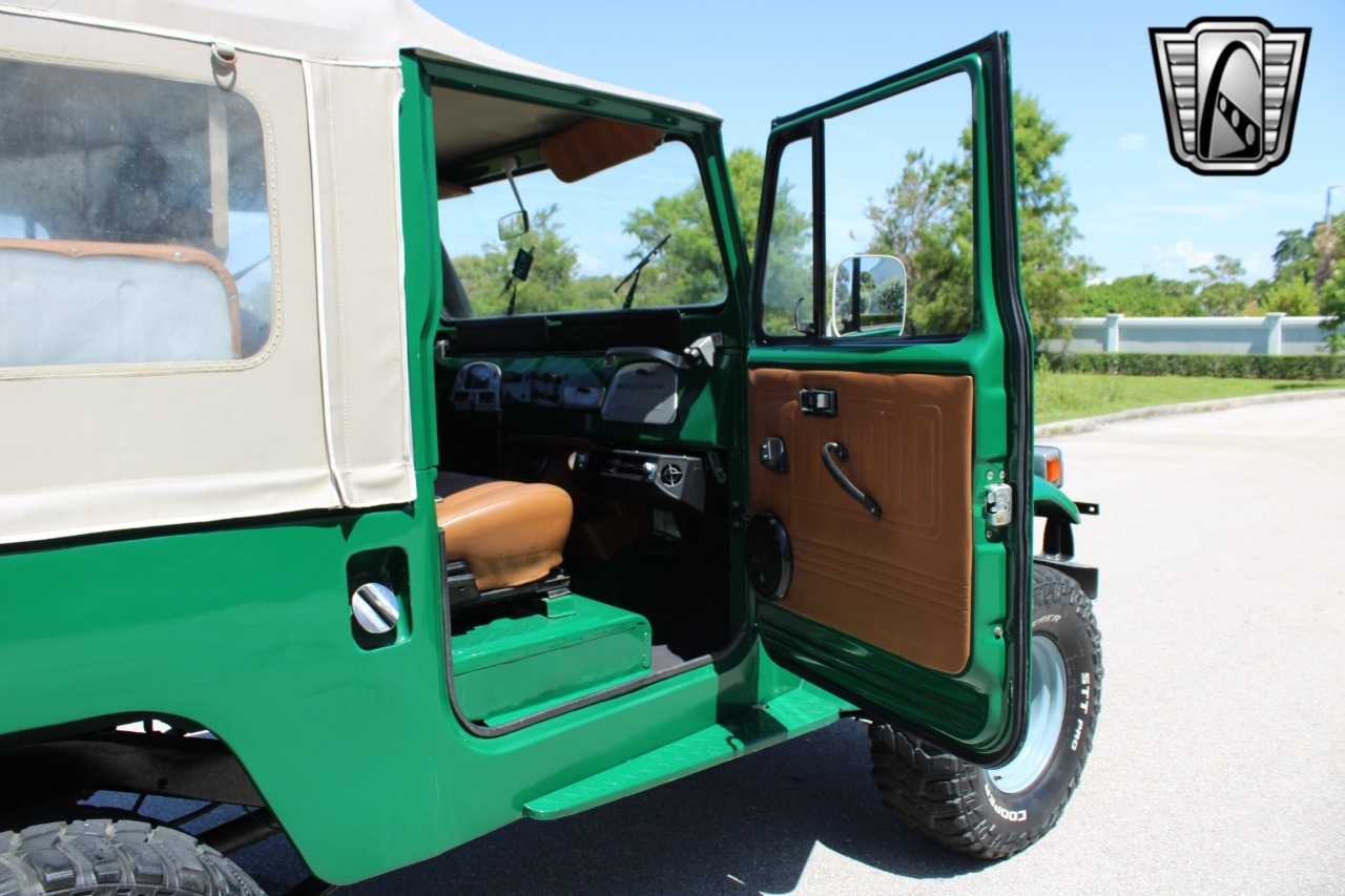 1976-toyota-land-cruiser-fj43 (1)