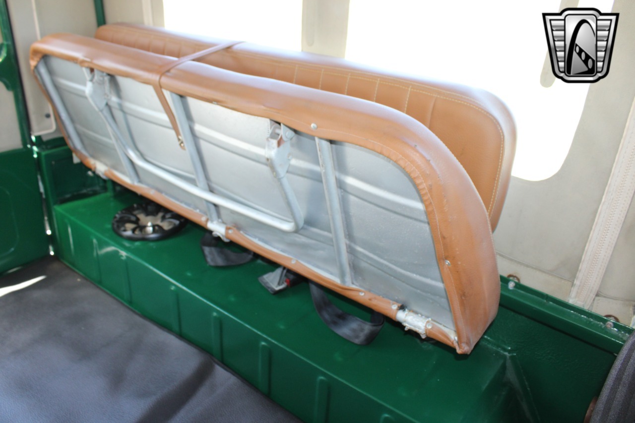 1976-toyota-land-cruiser-fj43 (11)
