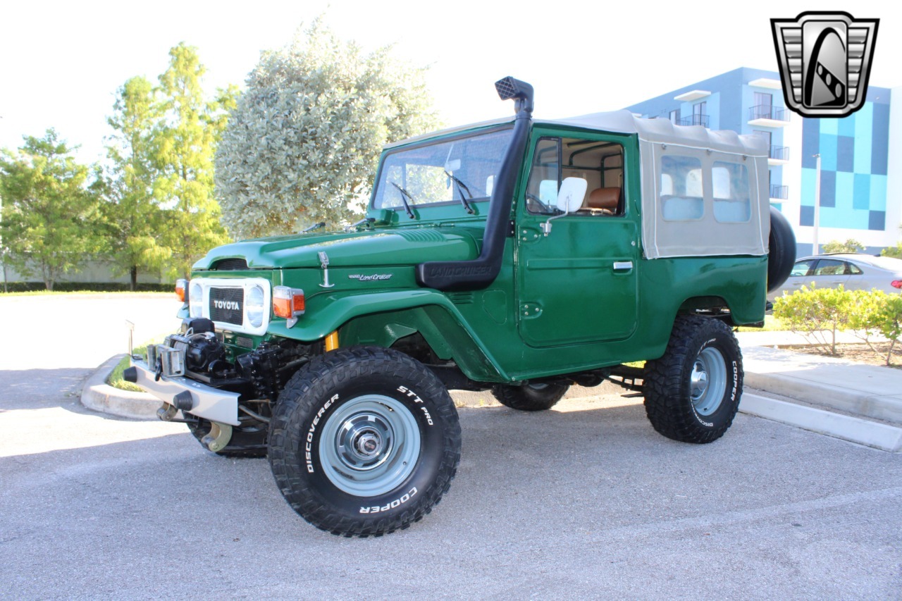 1976-toyota-land-cruiser-fj43 (122)