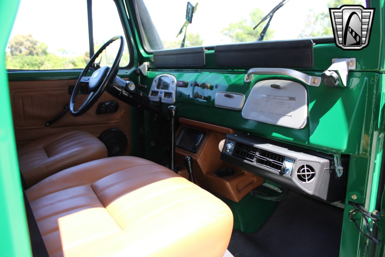 1976-toyota-land-cruiser-fj43 (2)