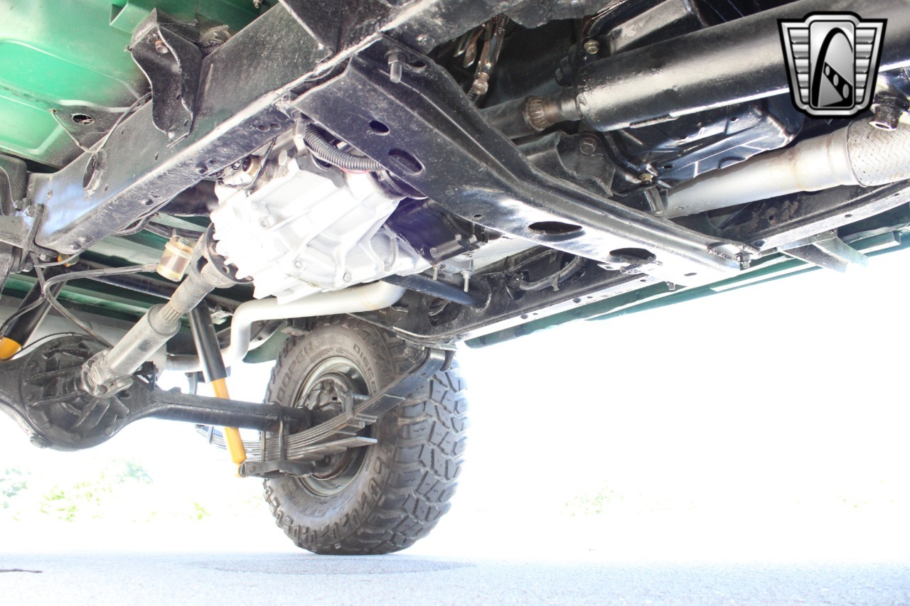 1976-toyota-land-cruiser-fj43 (32)