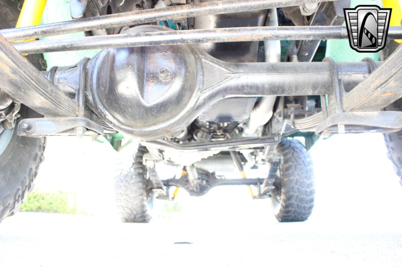 1976-toyota-land-cruiser-fj43 (44)