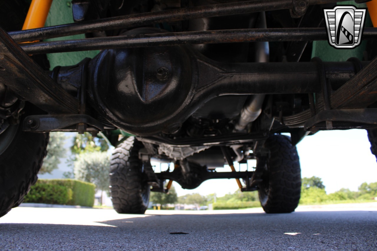 1976-toyota-land-cruiser-fj43 (45)