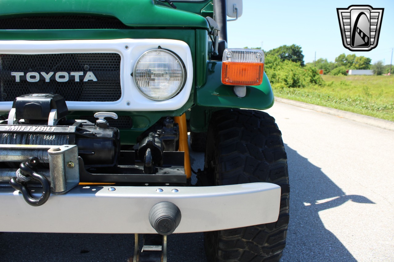 1976-toyota-land-cruiser-fj43 (51)