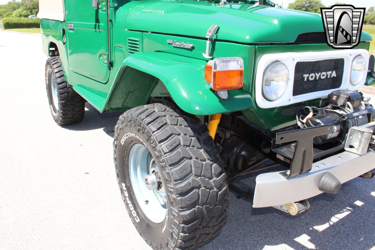 1976-toyota-land-cruiser-fj43 (56)