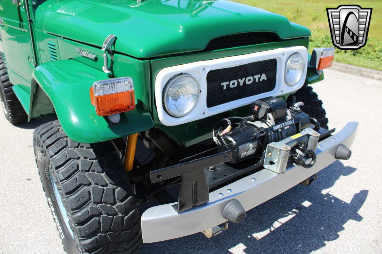 1976-toyota-land-cruiser-fj43 (57)