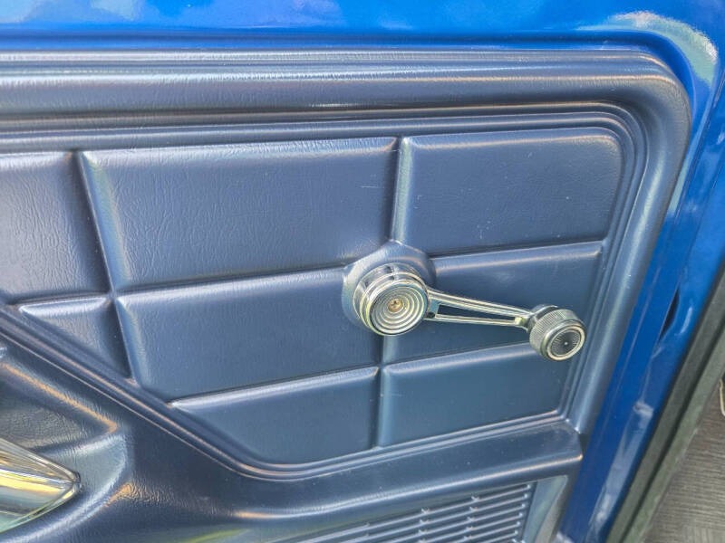 1977-ford-f150-custom (114)