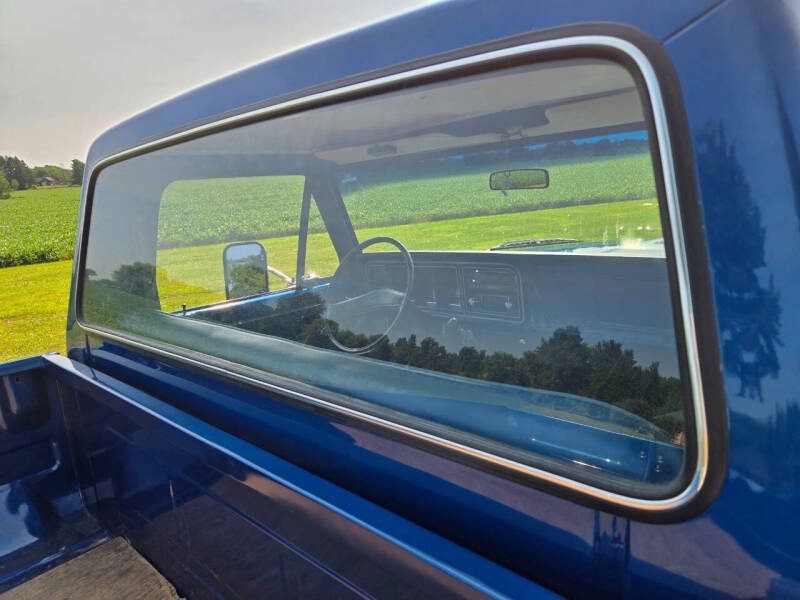 1977-ford-f150-custom (143)