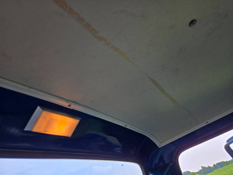 1977-ford-f150-custom (69)