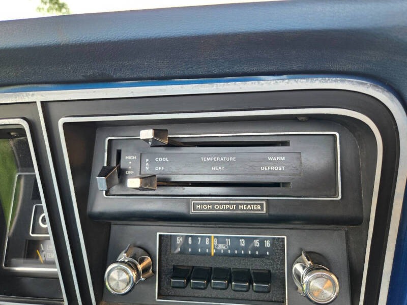 1977-ford-f150-custom (74)