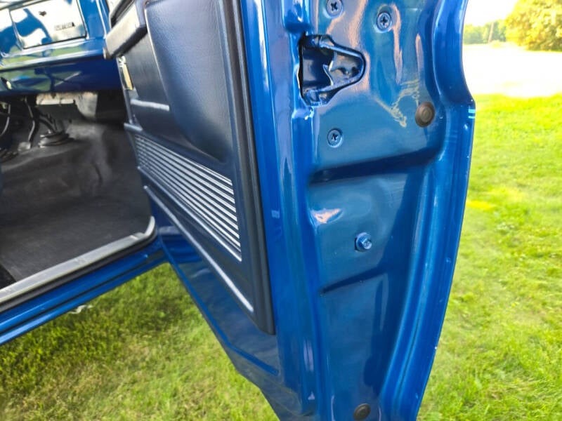 1977-ford-f150-custom (85)