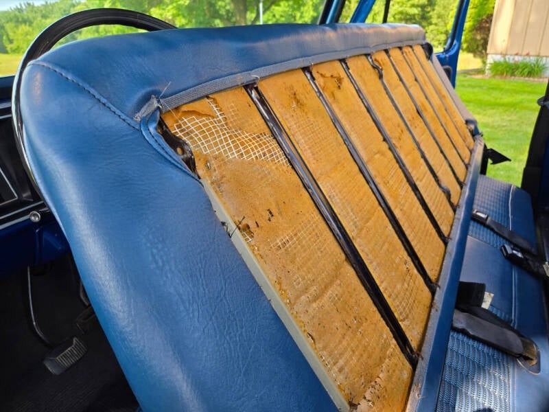 1977-ford-f150-custom (86)