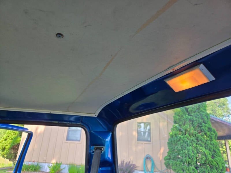 1977-ford-f150-custom (99)